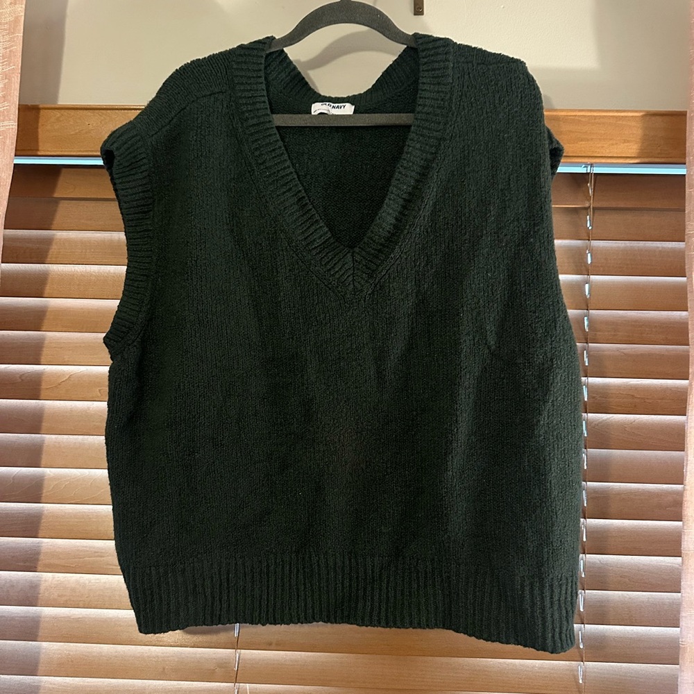 Green Sweater Vest (XL Tall)